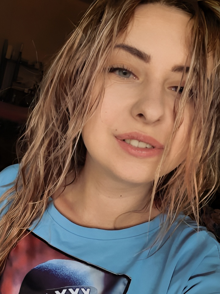 Азалия привлекальеная девушка из Ефремова цена от 2000 руб