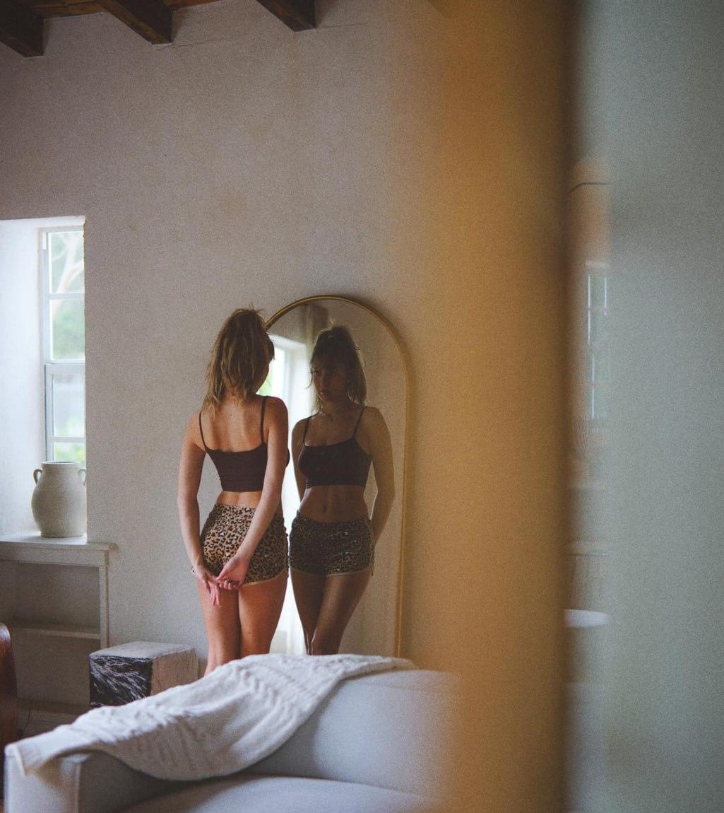 Анна привлекальеная девушка из Ефремова цена от 4000 руб