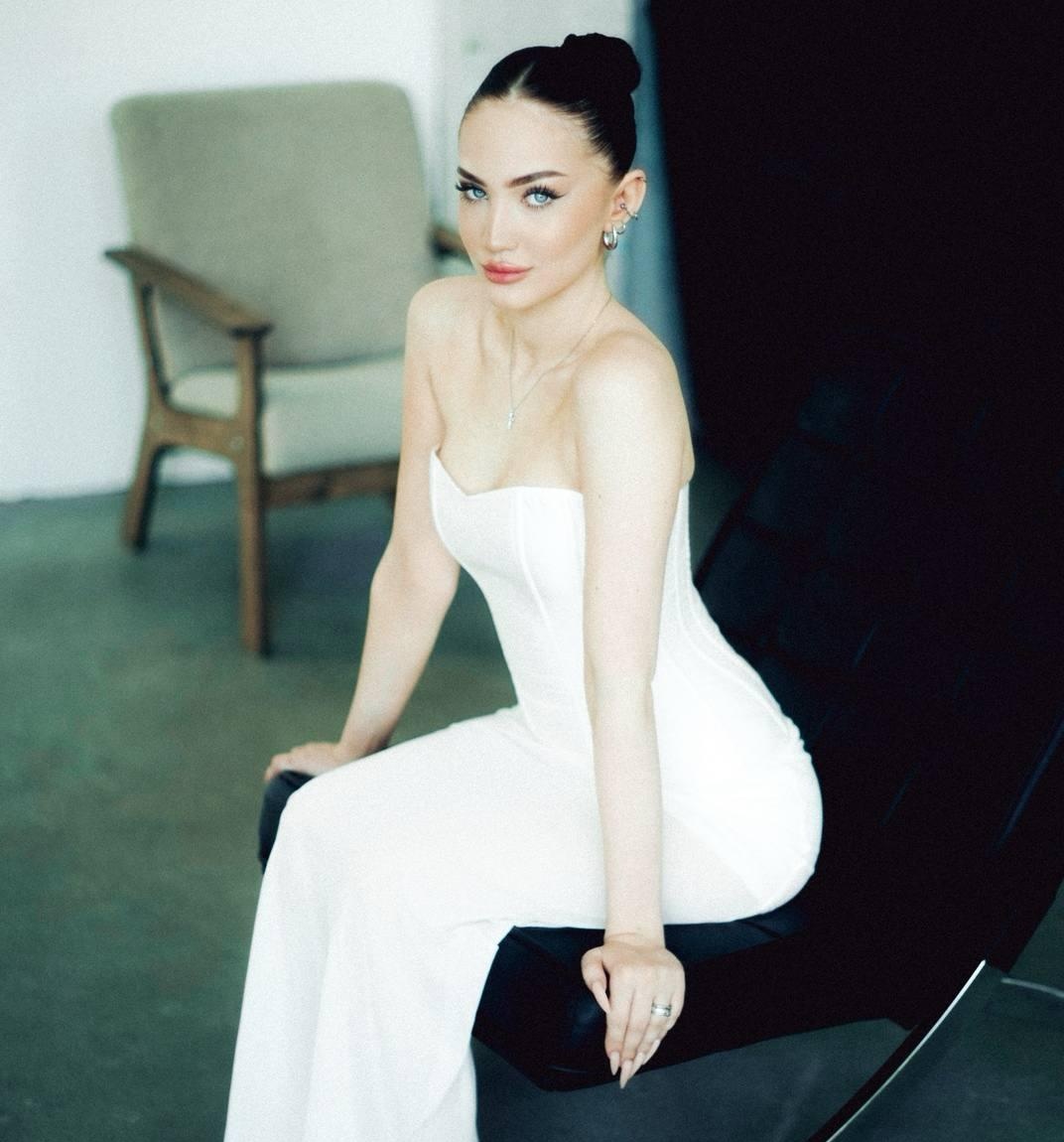 Индивидуалка Светик, доступна для личного знакомства от 6000 руб