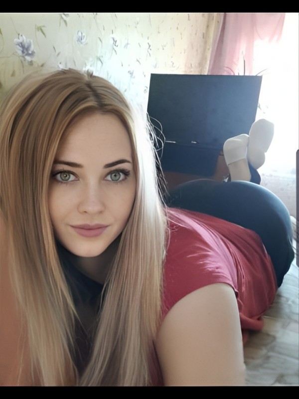 Олеся привлекательная девушка из Ефремова цена от 2500 руб