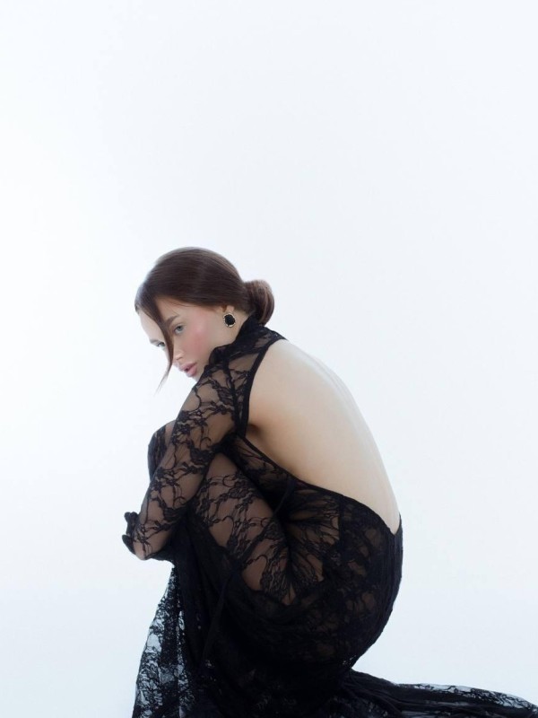 Алевтина привлекательная девушка из Ефремова цена от 5000 руб